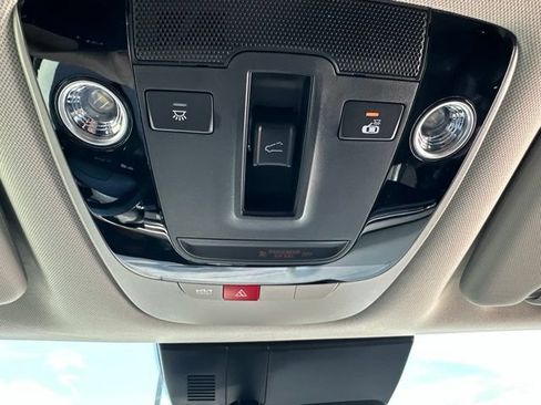 Used 2026 Kia Sportage SX Prestige AWD/4WD image 12