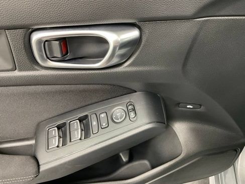 Certified 2025 Honda Civic Sport image 28