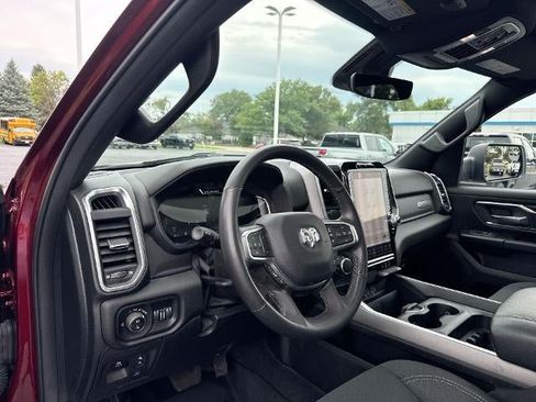 Used 2025 RAM 1500 Big Horn AWD/4WD image 10