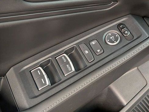 Used 2025 Honda Accord Sport image 11