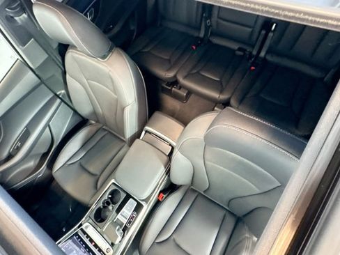 New 2026 Audi Q7 3.0T Premium Plus AWD/4WD image 19