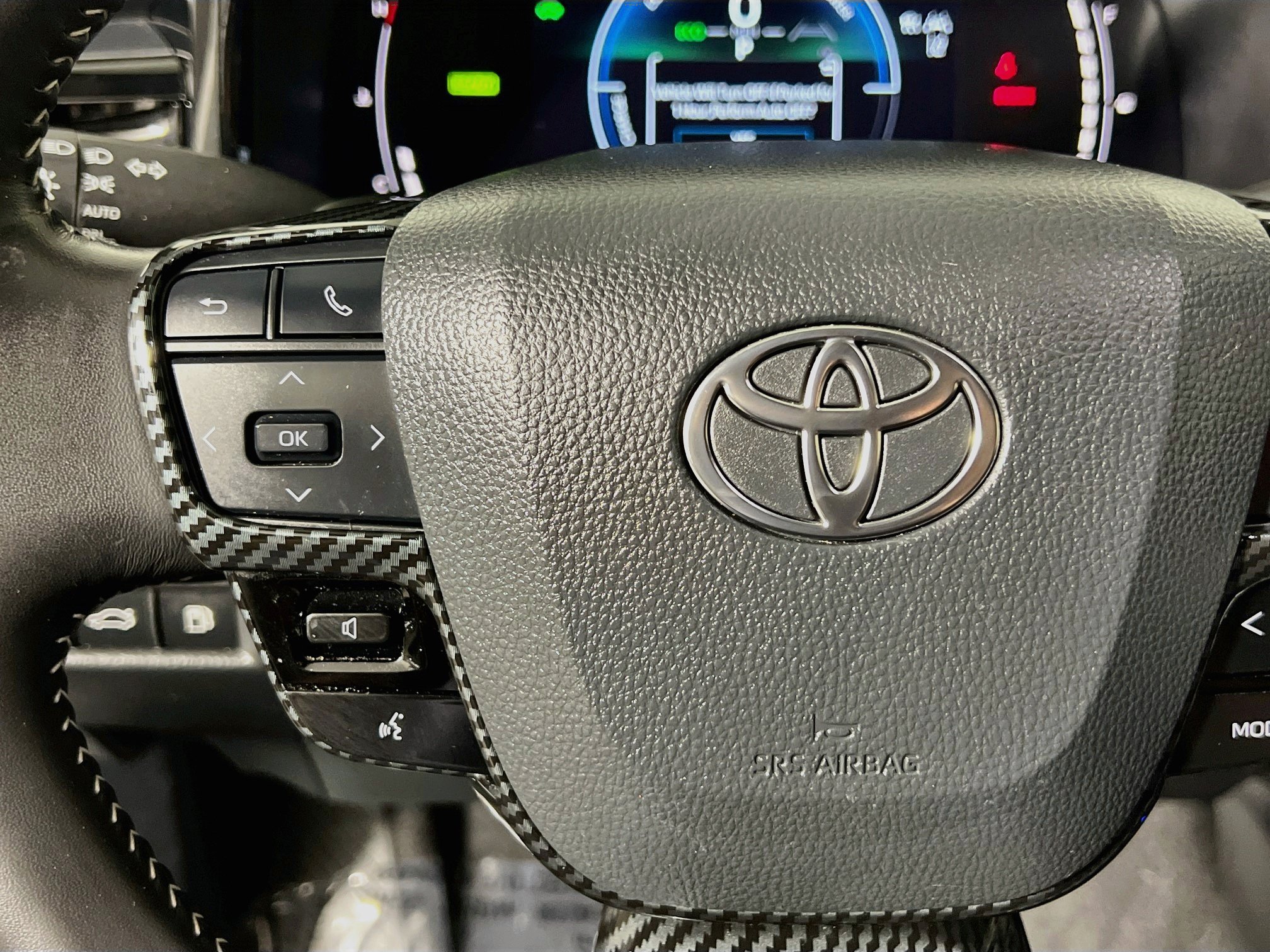 Used 2025 Toyota Camry SE FWD image 19
