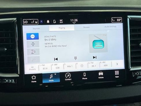 Used 2023 Chrysler Pacifica Touring-L FWD image 28
