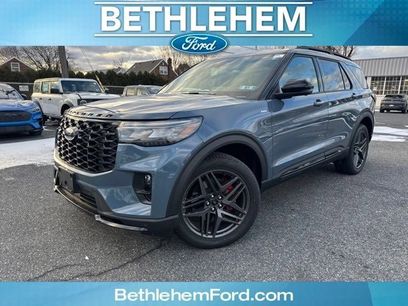 New 2026 Ford Explorer ST-Line w/ ST-Line Street Pack