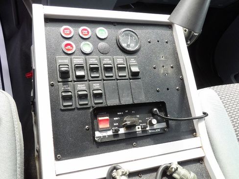 Used 2012 Ford F450 XLT w/ Ambulance Preparation Pkg RWD image 10