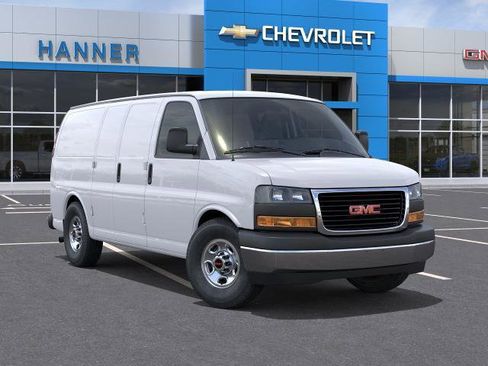 New 2026 GMC Savana 2500 w/ Driver Convenience Package RWD image 7