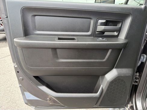 Used 2022 RAM 3500 Tradesman AWD/4WD image 17