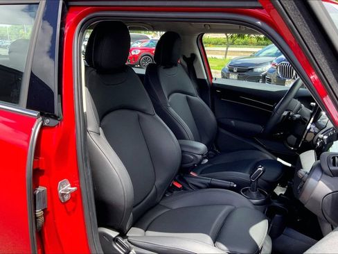 Used 2024 MINI Cooper S FWD image 8