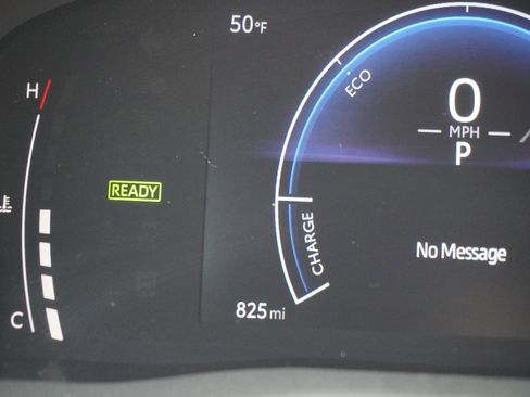 Used 2026 Toyota Camry Hybrid image 23