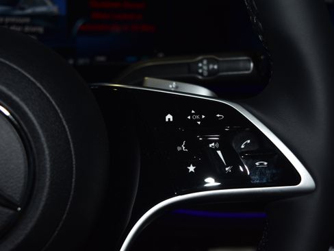 New 2026 Mercedes-Benz GLE 450 4MATIC image 9