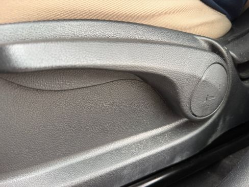 Used 2017 Hyundai Accent SE FWD image 14