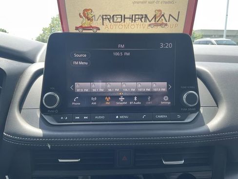 Certified 2024 Nissan Rogue SV w/ SV Premium Package AWD/4WD image 14