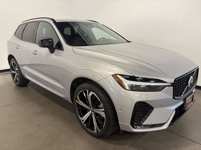 Used 2022 Volvo XC60 B6 R-Design w/ Advanced Package