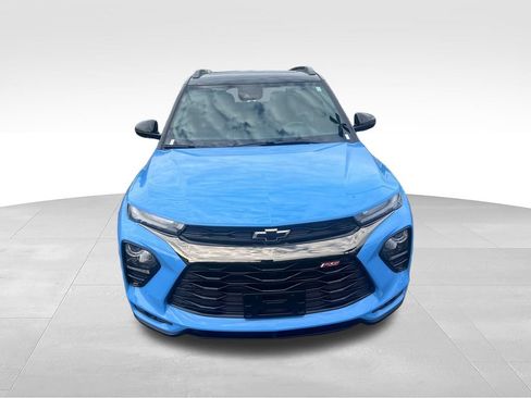 Used 2023 Chevrolet TrailBlazer RS w/ Sun and Liftgate Package AWD/4WD image 8