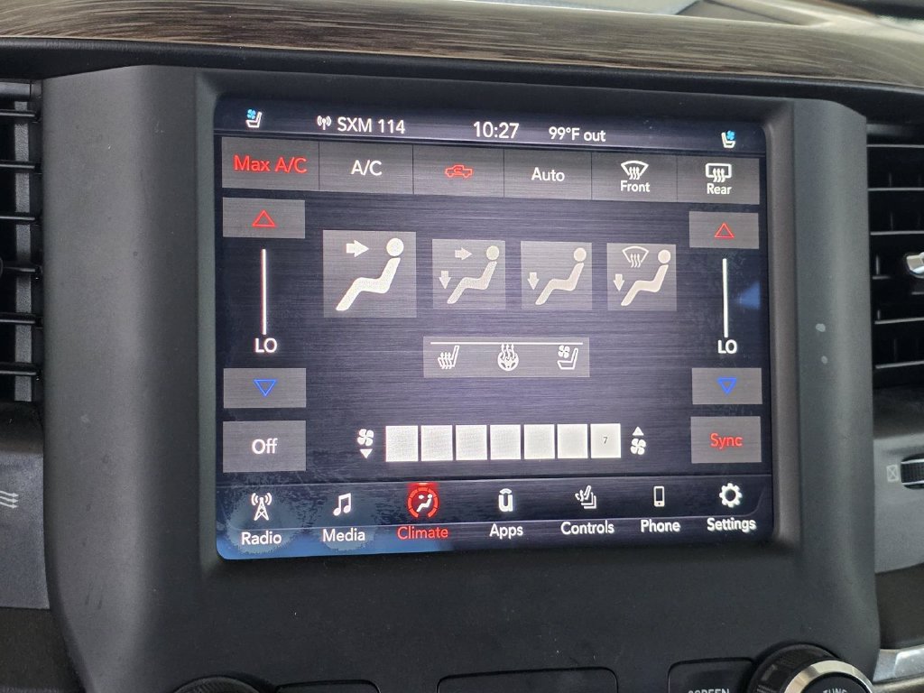 Used 2019 RAM 1500 Laramie AWD/4WD image 16