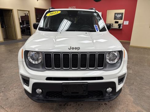 Used 2022 Jeep Renegade Limited w/ Sun, Sound & Wheels Group AWD/4WD image 2