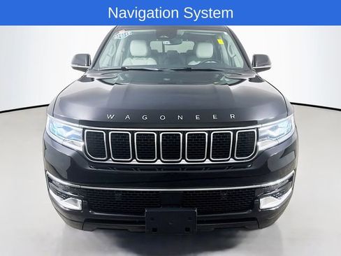 Used 2023 Jeep Wagoneer L 4WD image 2