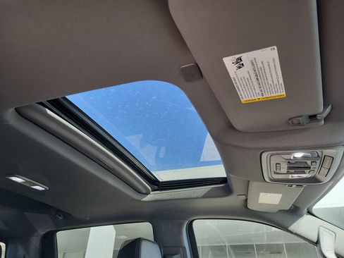 Used 2024 GMC Sierra 1500 Denali w/ Denali Reserve Package image 18