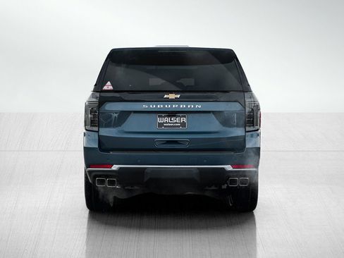 New 2026 Chevrolet Suburban High Country image 5