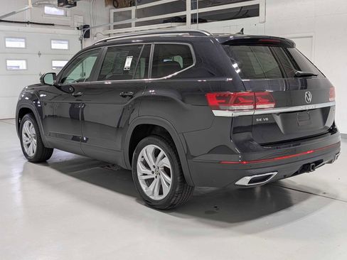Used 2022 Volkswagen Atlas SE image 10