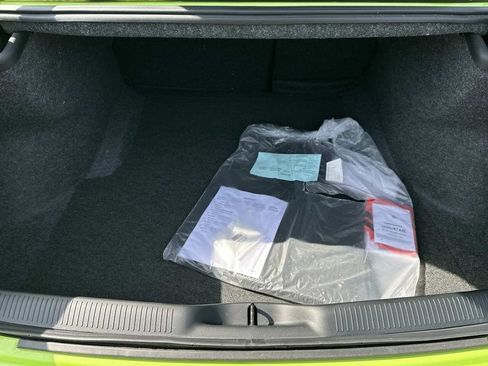 Used 2023 Dodge Charger SXT RWD image 10