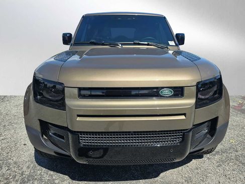 Used 2024 Land Rover Defender 110 S AWD/4WD image 8