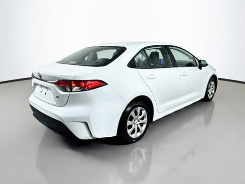 Used 2024 Toyota Corolla LE FWD image 6