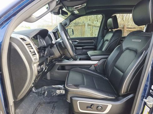 Used 2023 RAM 1500 Laramie image 12