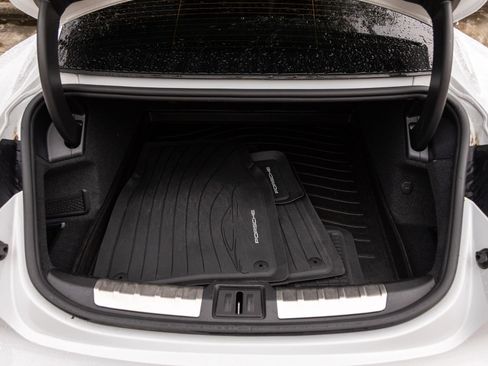 Certified 2020 Porsche Taycan Turbo AWD/4WD image 30