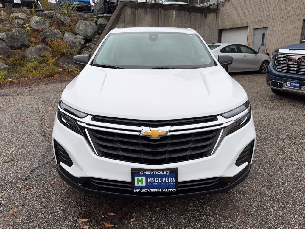 Used 2024 Chevrolet Equinox LS w/ LS Convenience Package FWD image 10