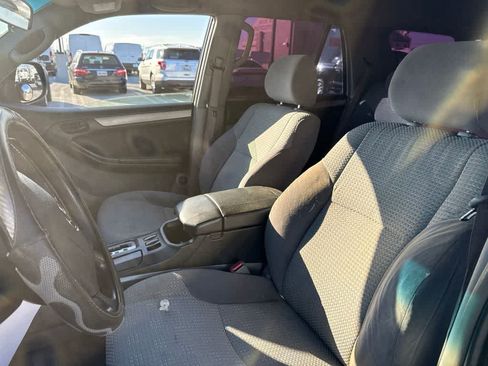 Used 2005 Toyota 4Runner SR5 w/ Preferred Accessory Pkg RWD image 11