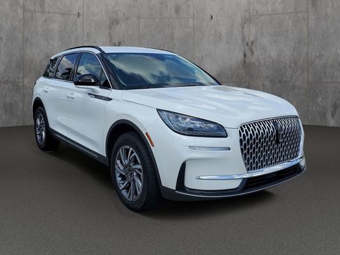 New 2026 Lincoln Corsair Premiere FWD image 31