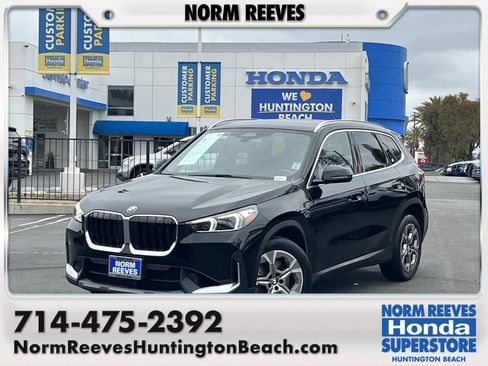 Used 2023 BMW X1 xDrive28i AWD/4WD image 1