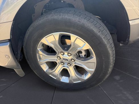 Used 2022 Ford F150 Platinum w/ Equipment Group 701A High AWD/4WD image 14