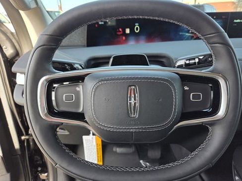 New 2025 Lincoln Navigator Reserve image 20