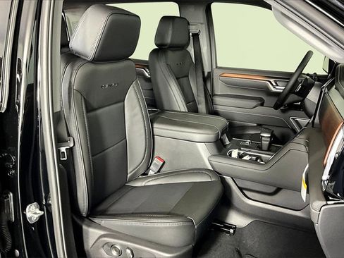 New 2026 GMC Sierra 1500 Denali w/ Denali Reserve Package image 12