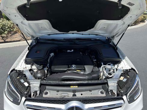Used 2020 Mercedes-Benz GLC 300 4MATIC image 21