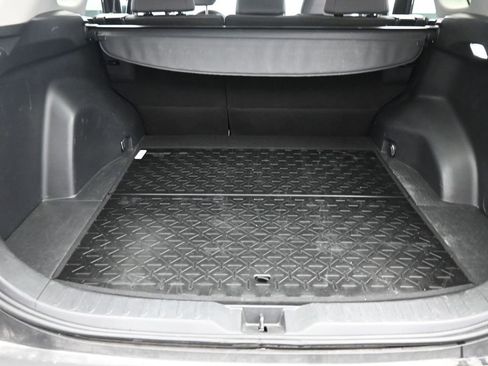 Used 2024 Toyota RAV4 XLE image 18