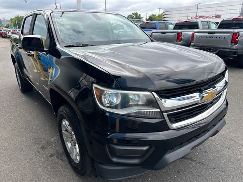 Used 2019 Chevrolet Colorado LT AWD/4WD image 3