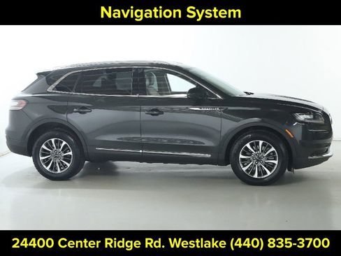 Certified 2022 Lincoln Nautilus Reserve image 11