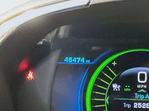 Used 2017 Chevrolet Volt Premier w/ Driver Confidence II Package image 21