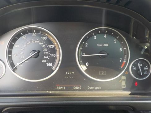 Used 2011 BMW 528i Sedan image 12