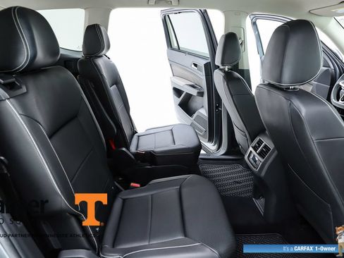Used 2023 Volkswagen Atlas SE AWD/4WD image 37