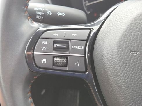 Used 2024 Honda HR-V Sport image 11