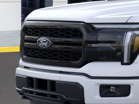 New 2025 Ford F150 Lariat w/ Equipment Group 502A High image 17