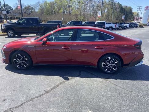 Used 2025 Hyundai Sonata SEL image 6