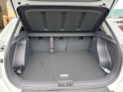 Certified 2024 Hyundai Kona SEL w/ Convenience Package FWD image 17