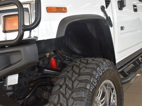 Used 2003 HUMMER H2 w/ Preferred Equipment Group AWD/4WD image 14