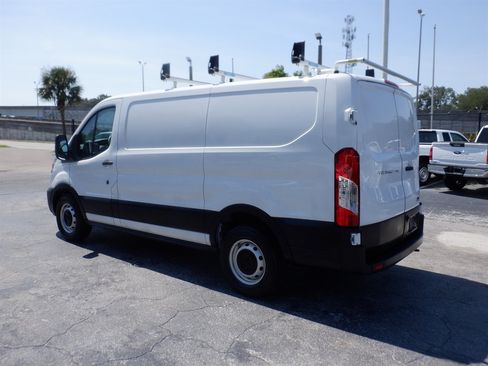 Used 2024 Ford Transit 150 Low Roof RWD image 3