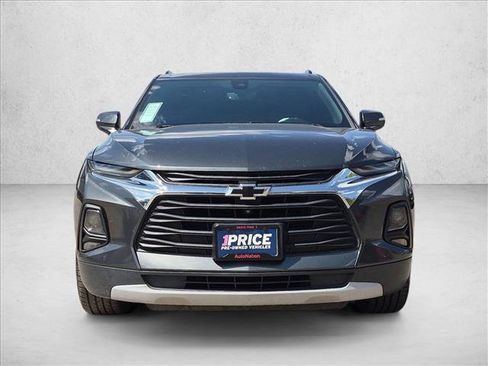 Used 2019 Chevrolet Blazer LT w/ Sun and Wheels Package FWD image 2